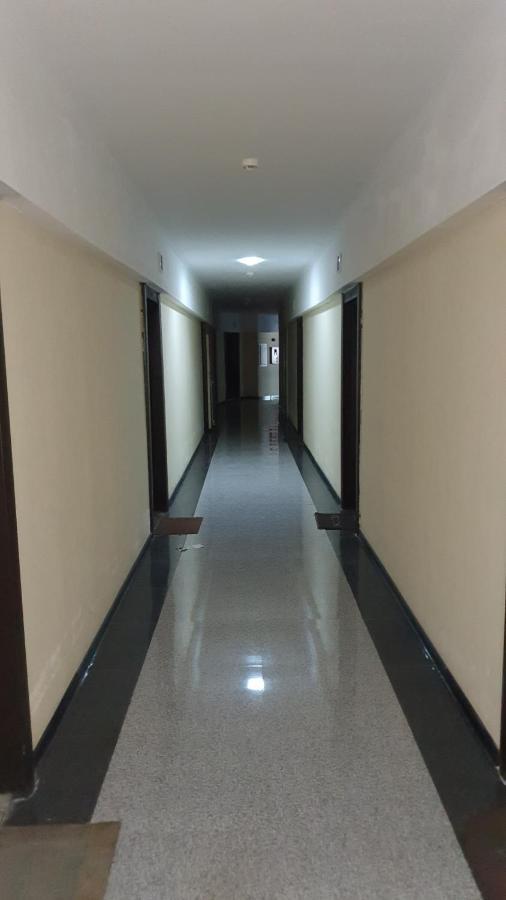 Apartment In Yalchin Star Residence บาทูมิ ภายนอก รูปภาพ