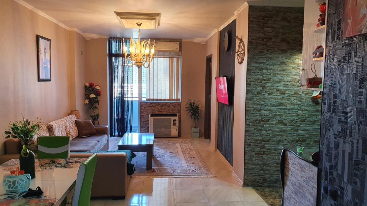 Apartment In Yalchin Star Residence บาทูมิ ภายนอก รูปภาพ