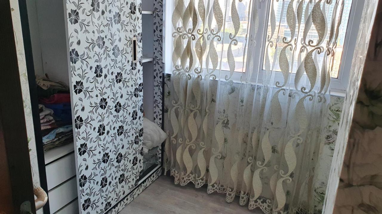 Apartment In Yalchin Star Residence บาทูมิ ภายนอก รูปภาพ